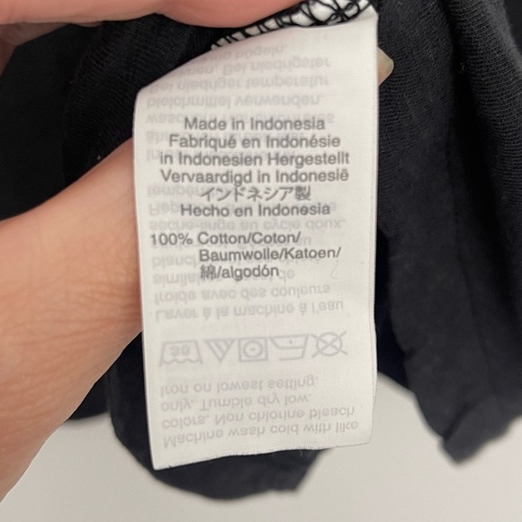 J Crew V neck “vintage cotton” black short sleeved tee Size 2X - Picture 4 of 5